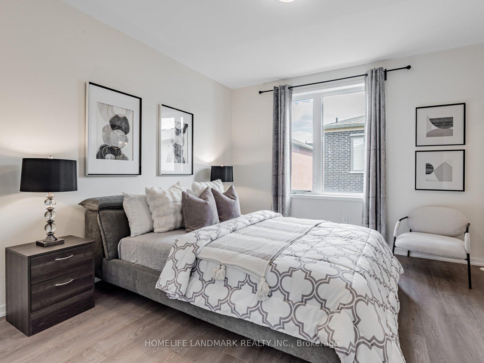Photo 20 of 25 Origin Way, Vaughan, Patterson — HOMEH