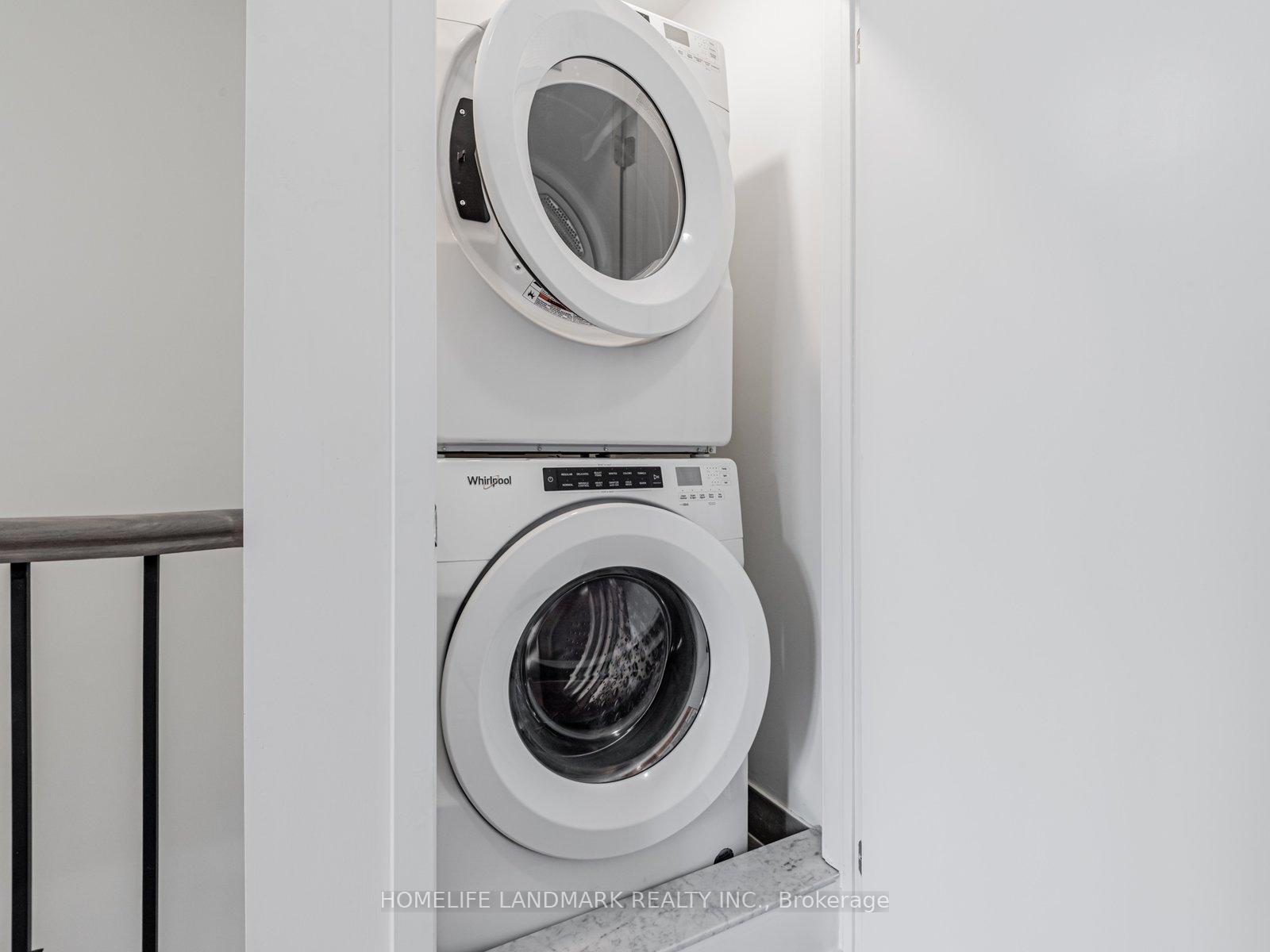 Photo 8 of 25 Origin Way, Vaughan, Patterson — HOMEH