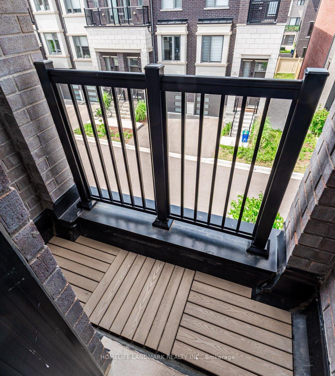 Photo 24 of 25 Origin Way, Vaughan, Patterson — HOMEH