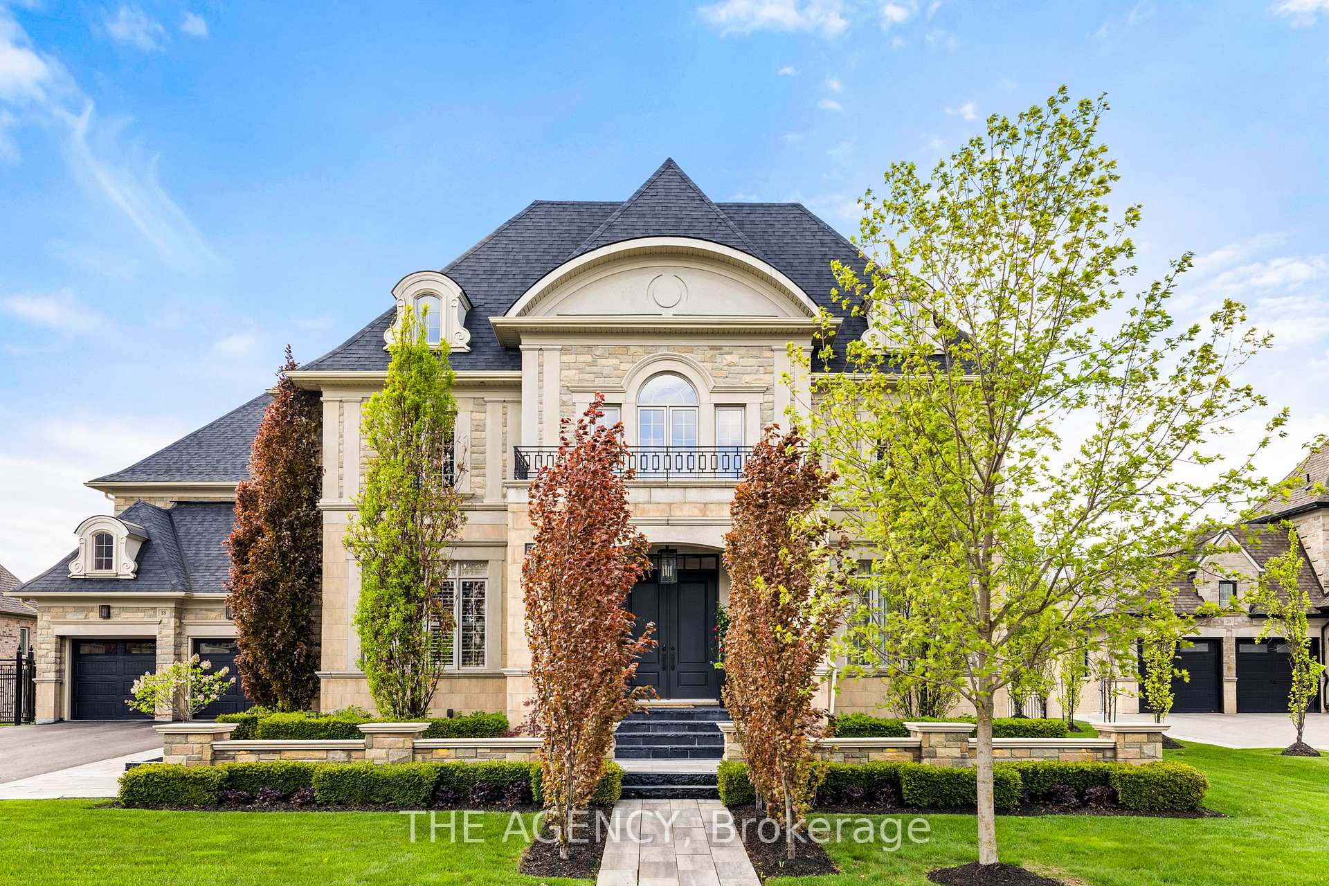 Front of 18 Westbrooke Boulevard