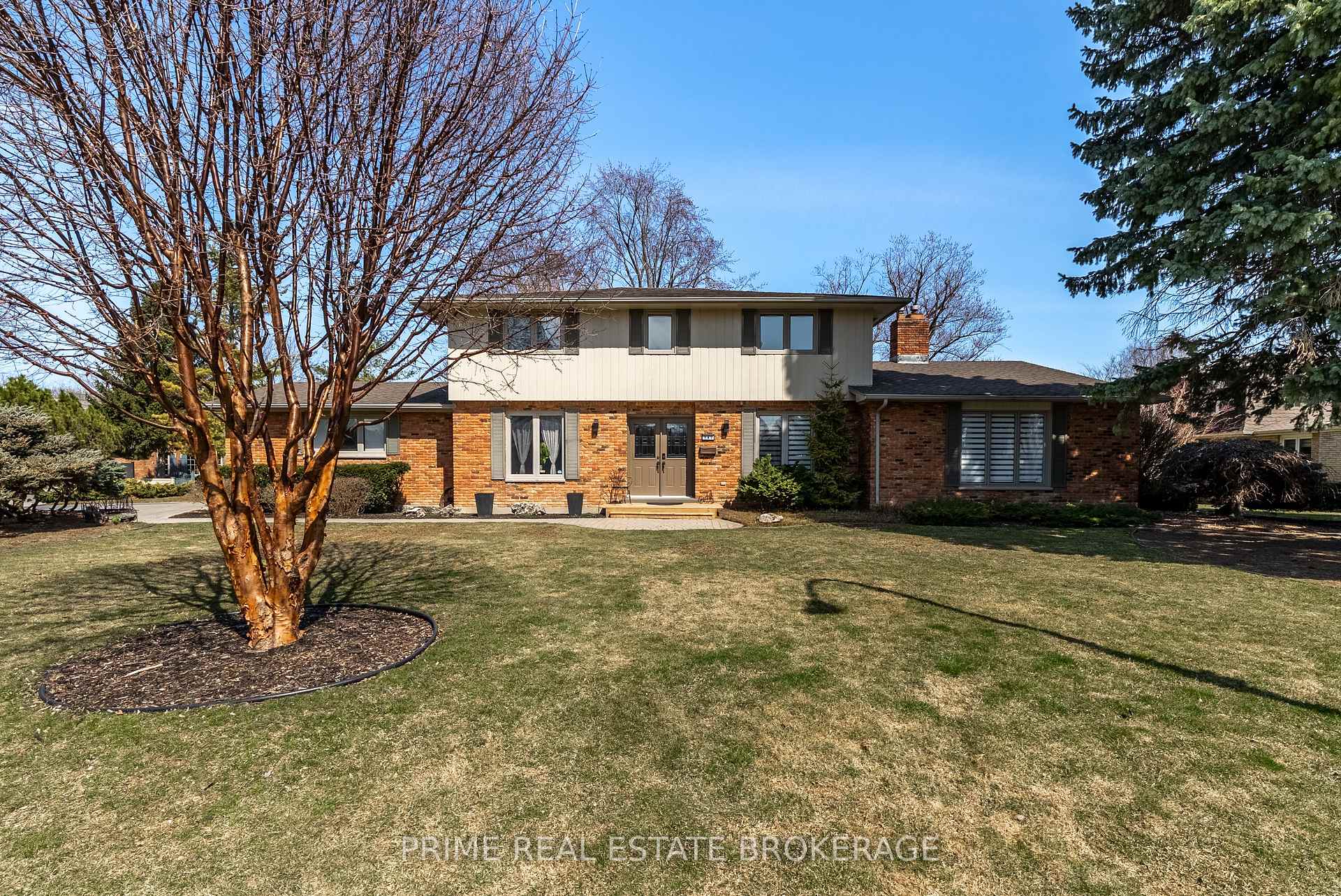 Front of 147 Crystal Drive