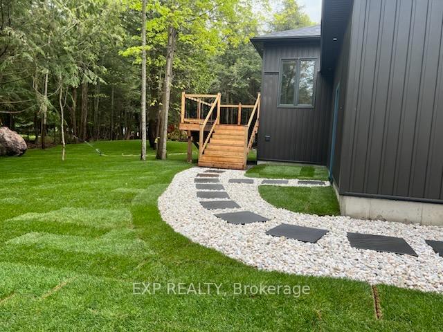 Photo 2 of 48 Iroquois Crescent, Tiny, Rural Tiny — HOMEH