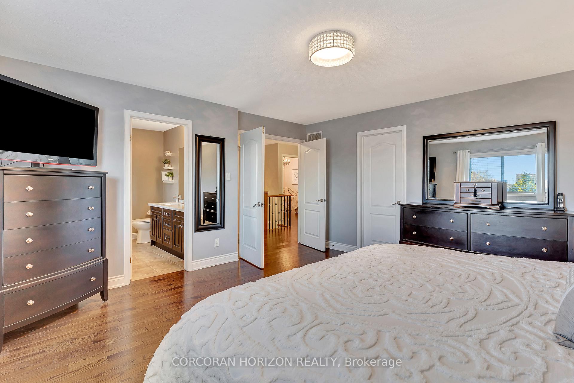 Photo 20 of 18 Oakdale Court, Kitchener — HOMEH