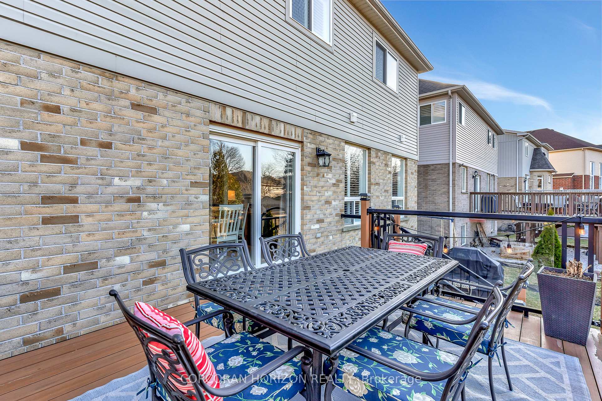 Photo 43 of 18 Oakdale Court, Kitchener — HOMEH