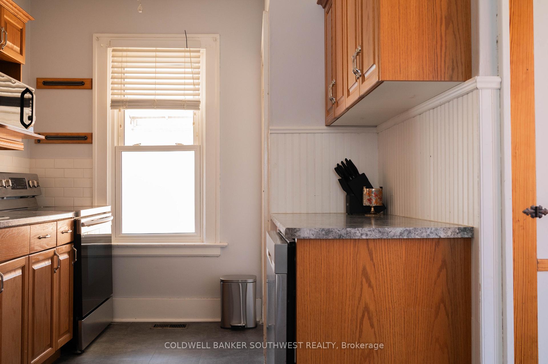 Photo 22 of 232 Davis Street, Sarnia — HOMEH