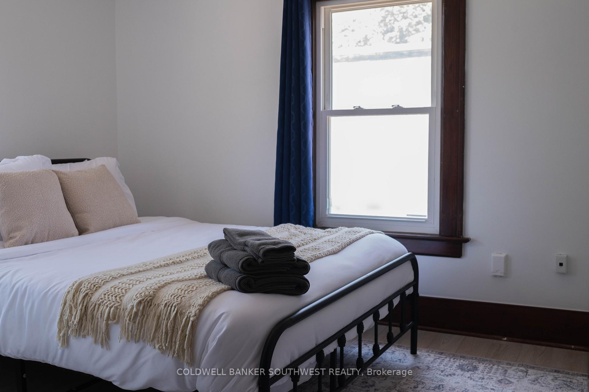 Photo 24 of 232 Davis Street, Sarnia — HOMEH