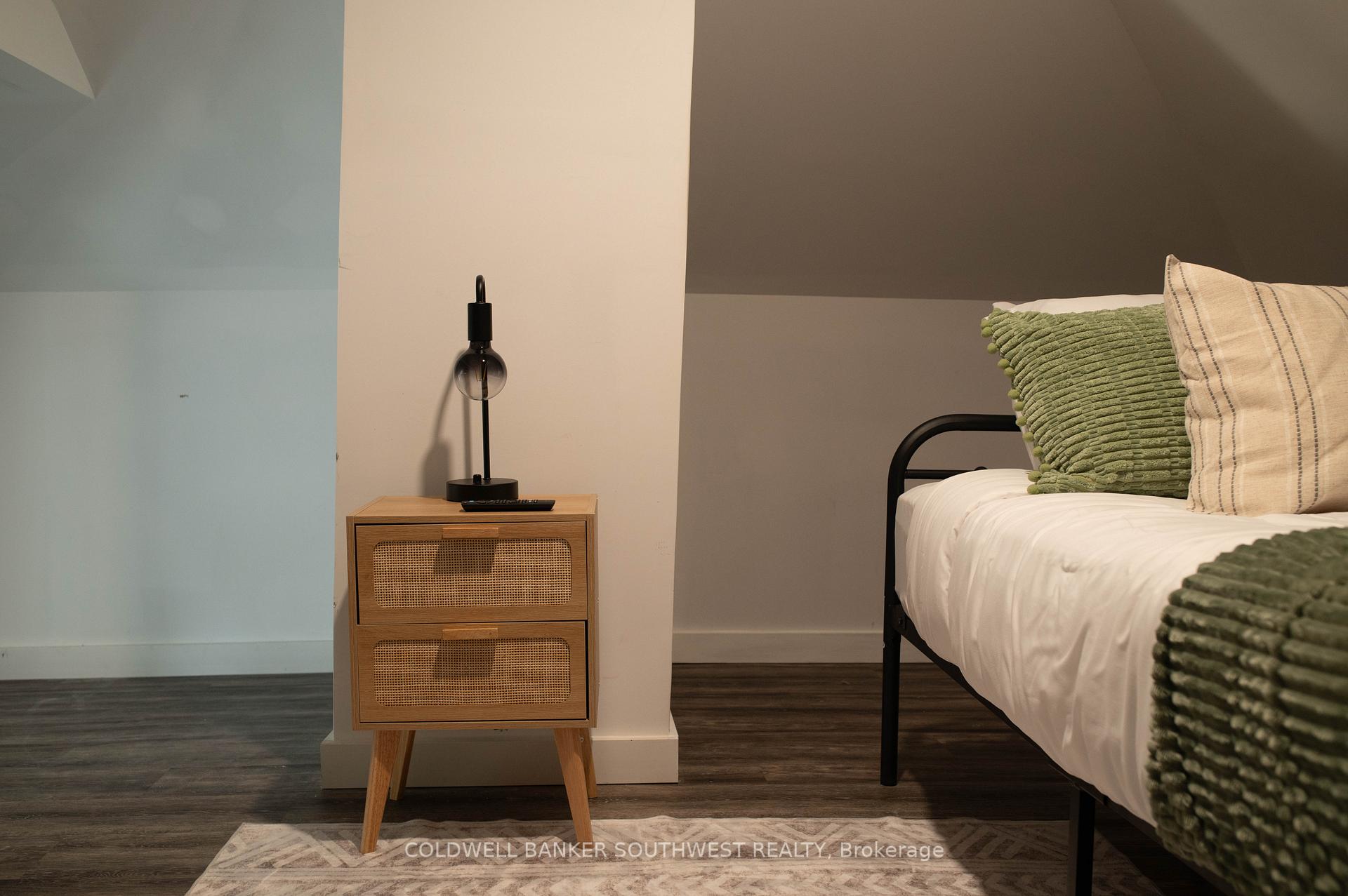 Photo 37 of 232 Davis Street, Sarnia — HOMEH