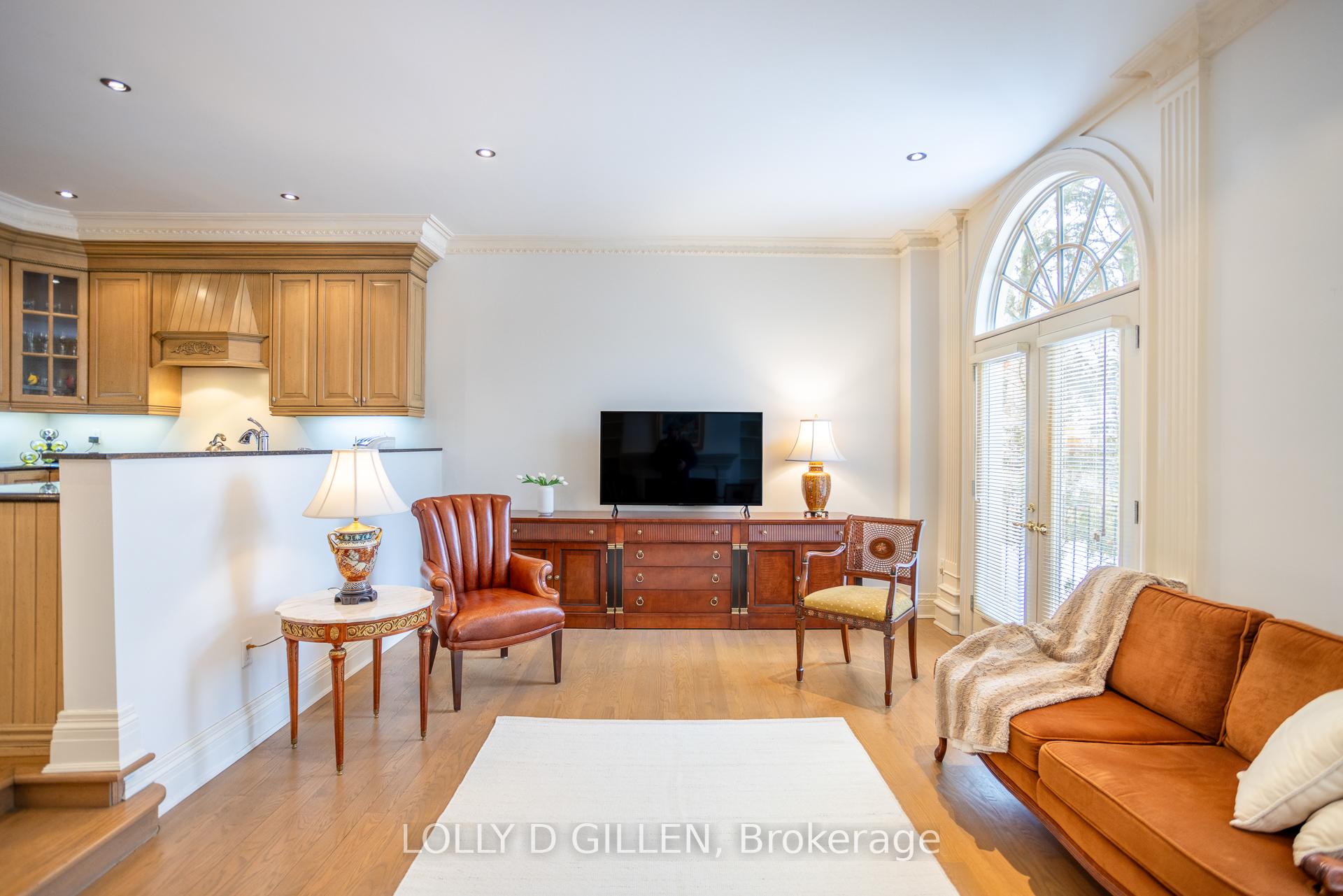 Photo 16 of 470 Melrose Avenue, Toronto, Bedford Park-Nortown — HOMEH