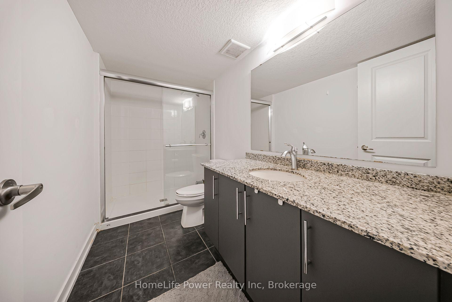 Photo 47 of 17 Ferris Circle, Guelph, Clairfields/Hanlon Business Park — HOMEH