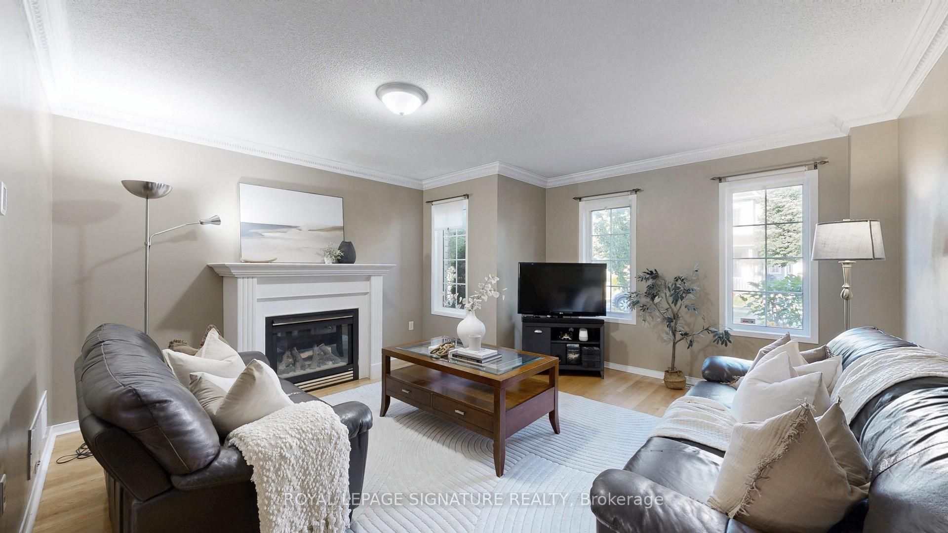 Photo 3 of 236 Walkerville Road, Markham, Cornell — HOMEH