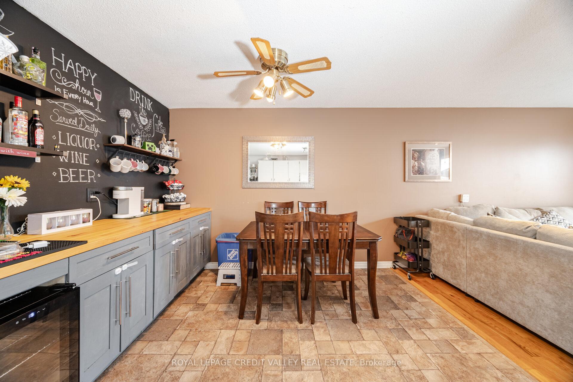 Photo 6 of 25 Huntingwood Crescent, Brampton, Central Park — HOMEH