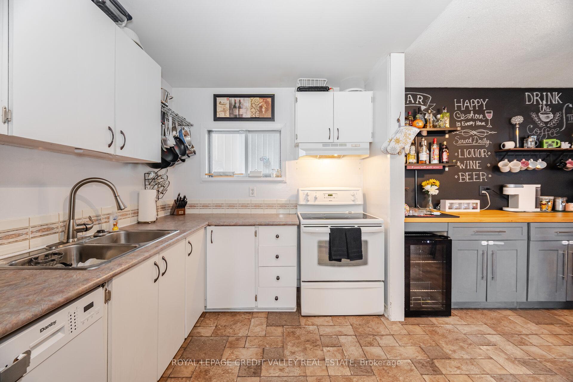 Photo 19 of 25 Huntingwood Crescent, Brampton, Central Park — HOMEH