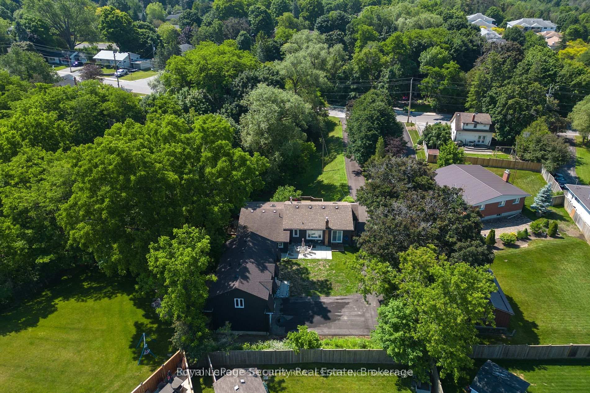 Photo 33 of 48 Jackman Road, Clarington, Bowmanville — HOMEH