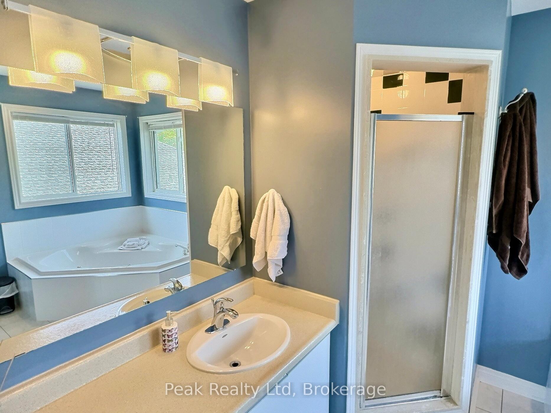 Photo 24 of 7 Hunt Street, North Dumfries — HOMEH