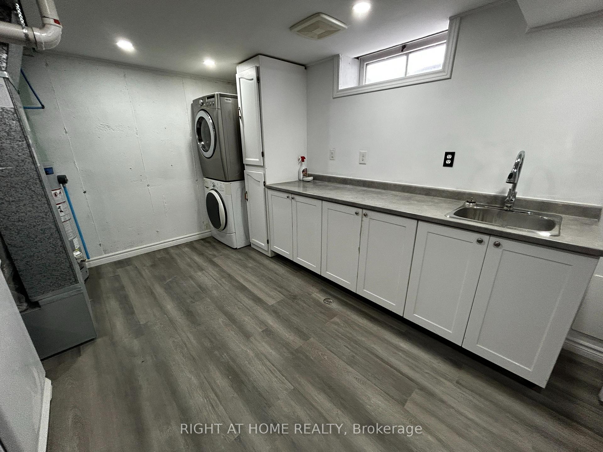 Photo 14 of 106 Belwood Crescent, Kitchener — HOMEH