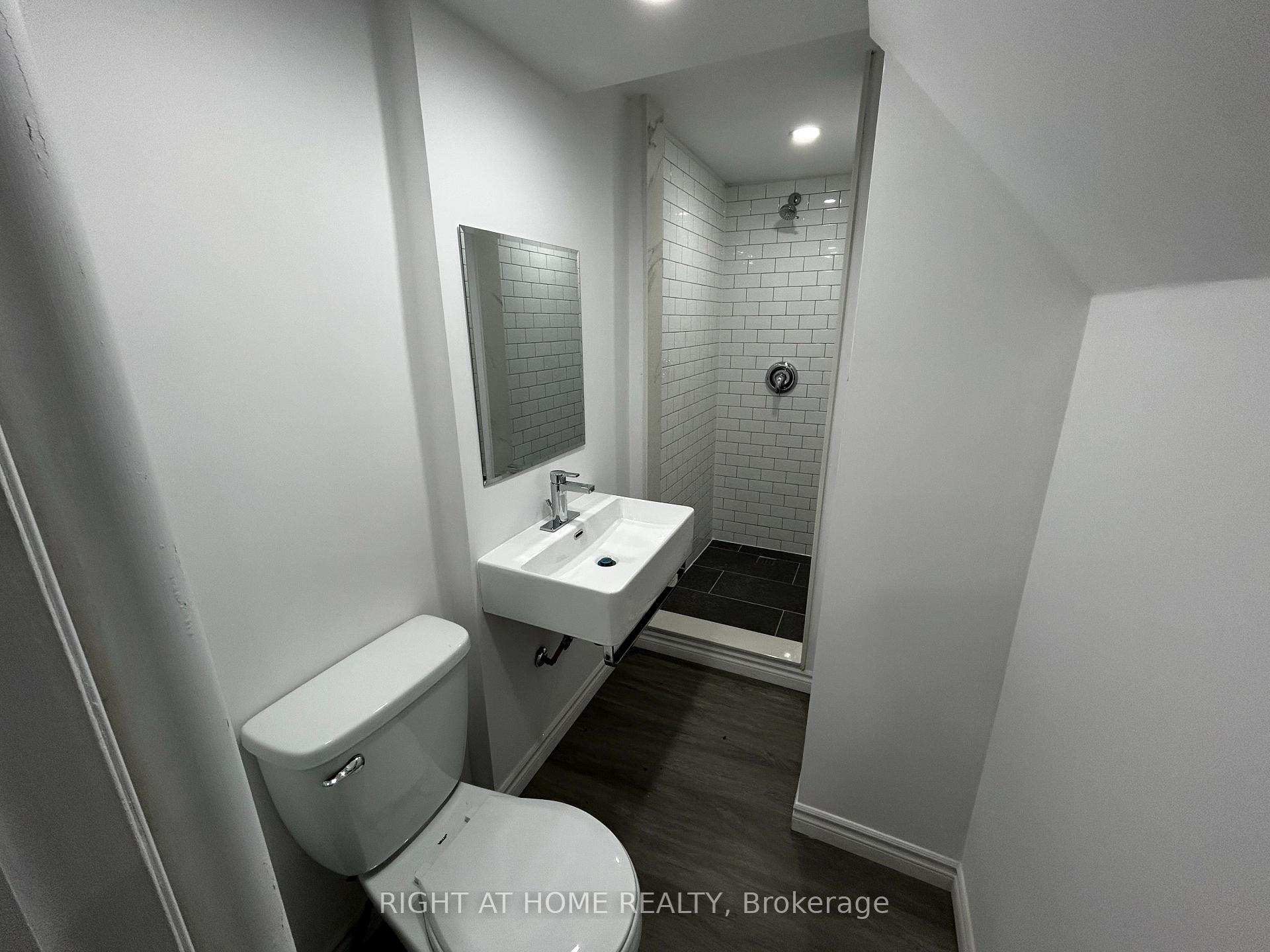 Photo 17 of 106 Belwood Crescent, Kitchener — HOMEH