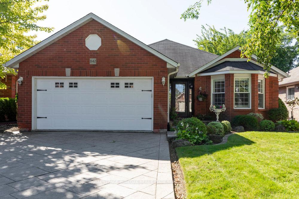 Photo 1 of 1142 Augustus Drive, Burlington, Brant — HOMEH