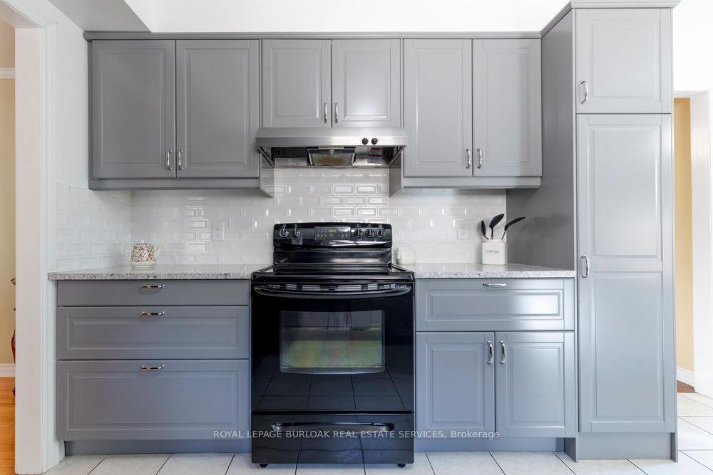 Photo 18 of 1142 Augustus Drive, Burlington, Brant — HOMEH