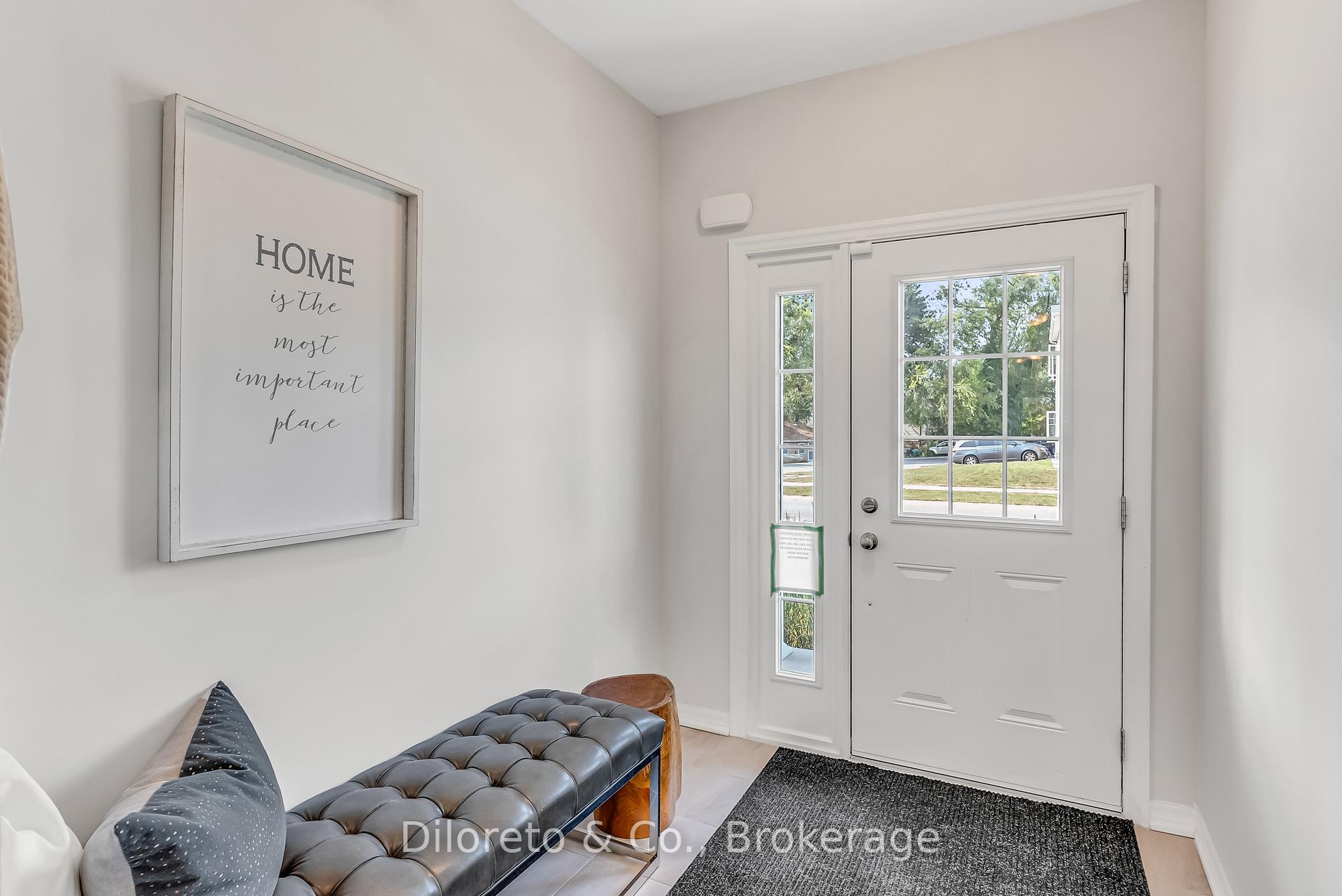 Photo 11 of 31 Bromley Drive, St. Catharines, Port Weller — HOMEH