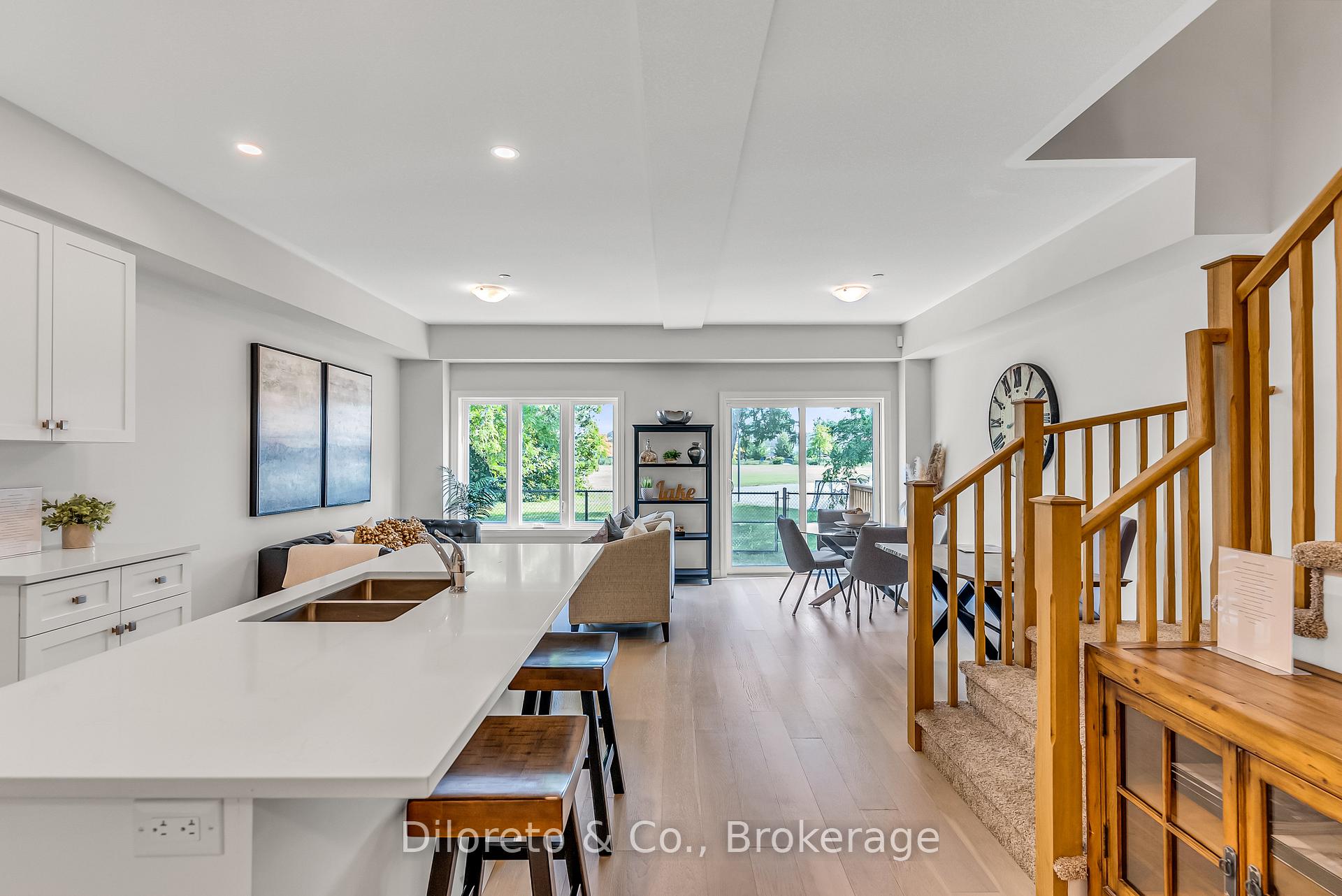 Photo 26 of 31 Bromley Drive, St. Catharines, Port Weller — HOMEH