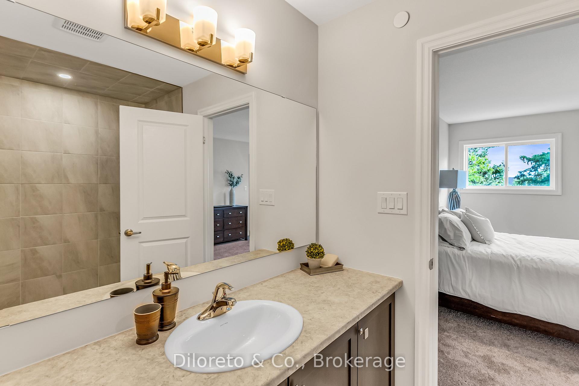 Photo 33 of 31 Bromley Drive, St. Catharines, Port Weller — HOMEH