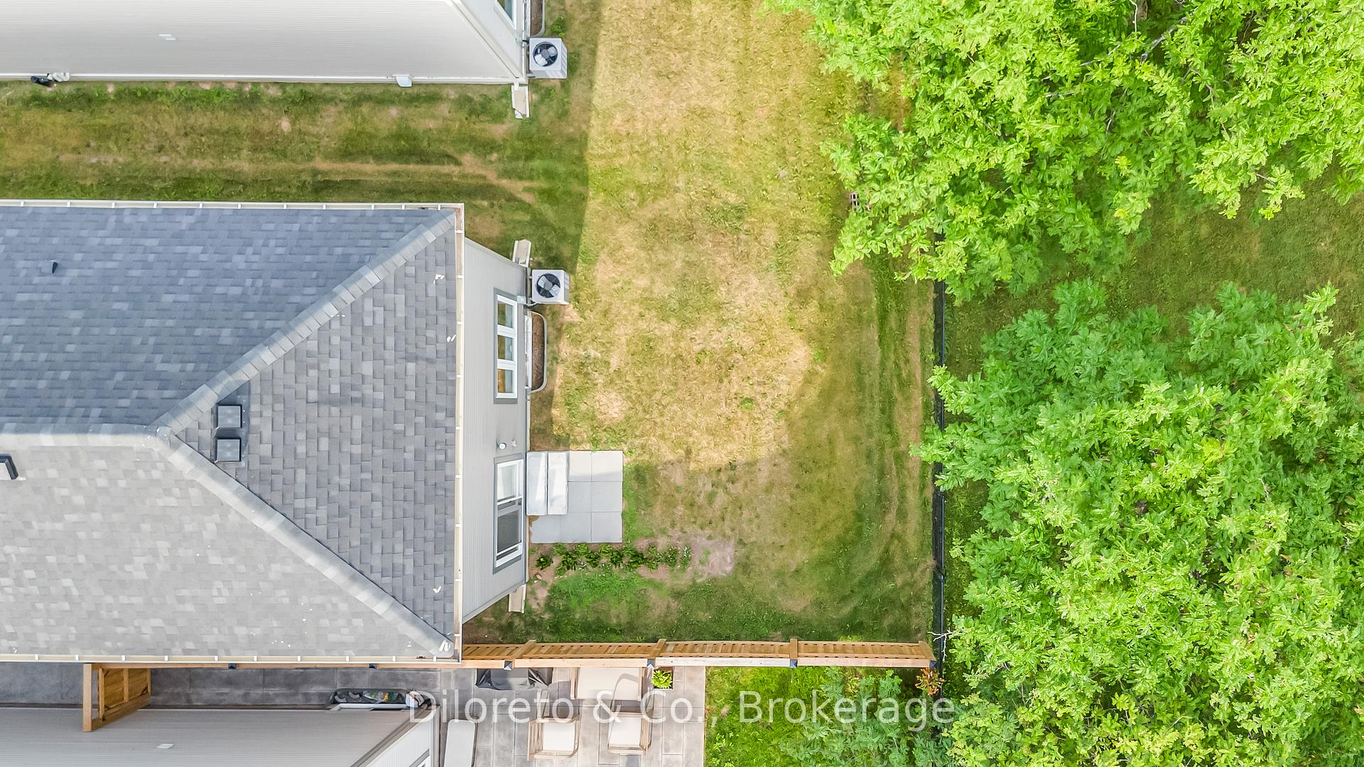 Photo 42 of 31 Bromley Drive, St. Catharines, Port Weller — HOMEH