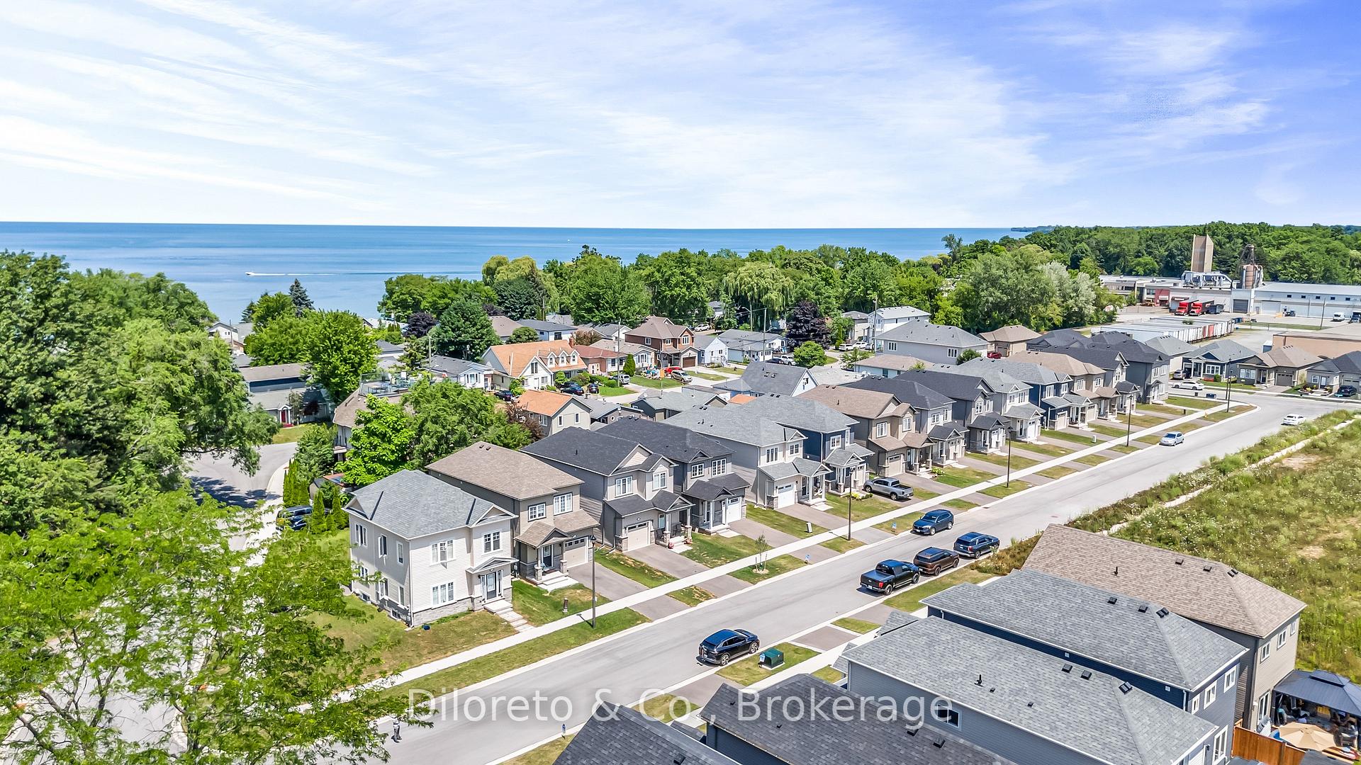 Photo 46 of 31 Bromley Drive, St. Catharines, Port Weller — HOMEH