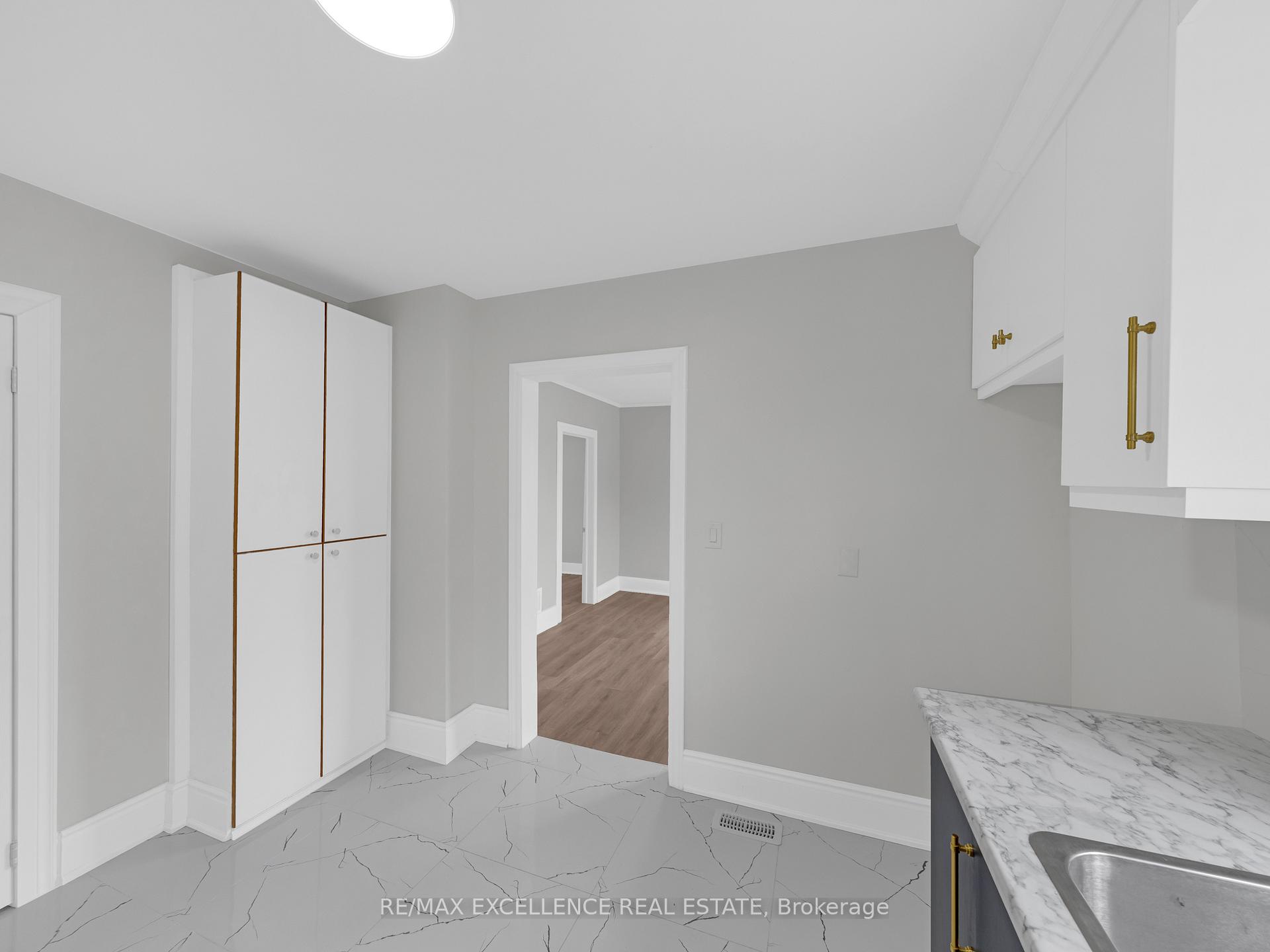 Photo 14 of 1289-91 Langlois Avenue, Windsor — HOMEH