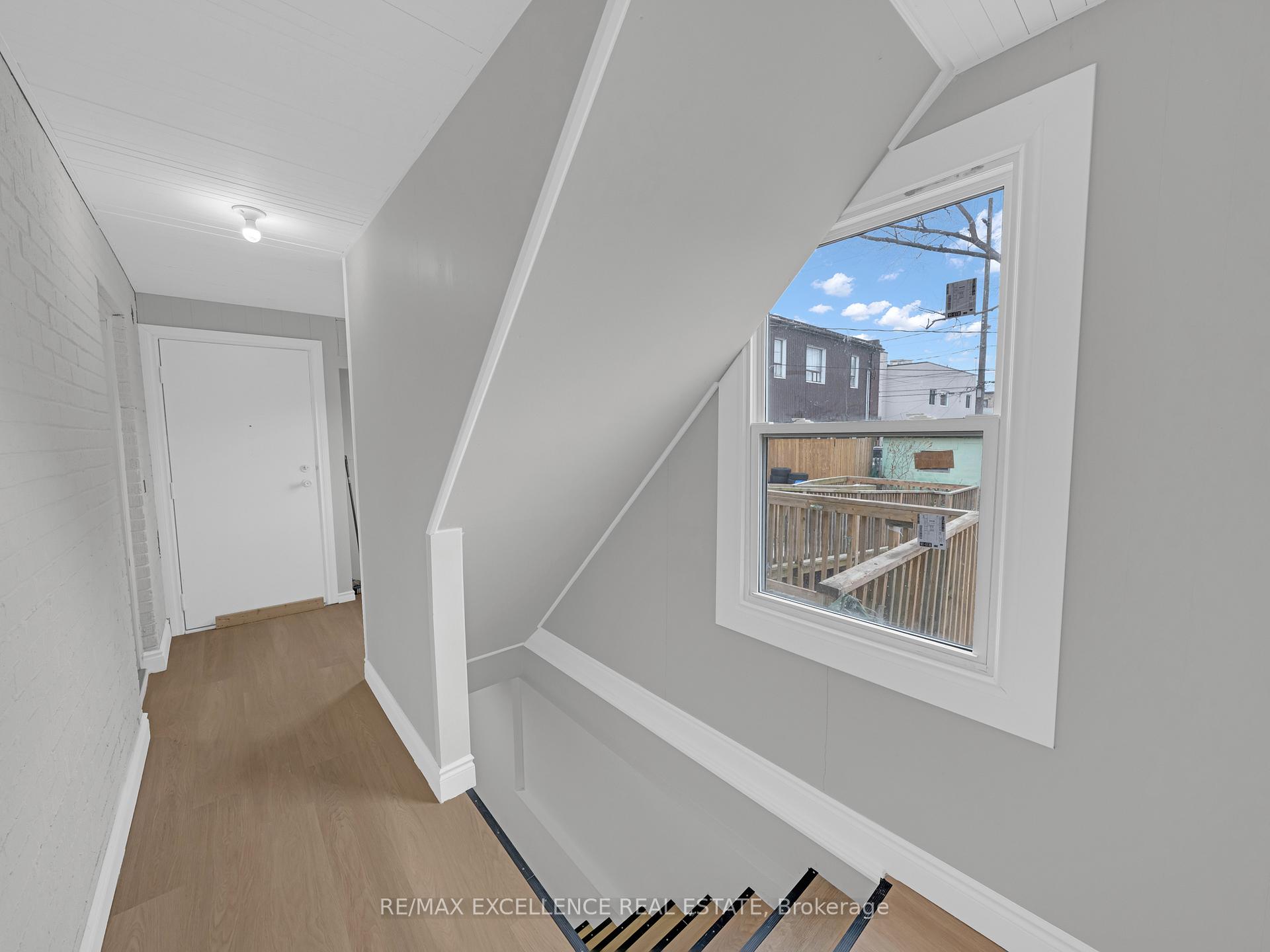 Photo 25 of 1289-91 Langlois Avenue, Windsor — HOMEH