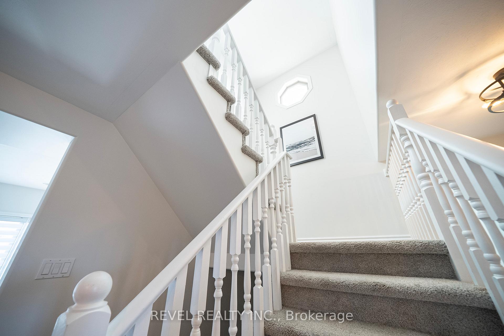 Photo 23 of 38 Davis Street, Haldimand — HOMEH