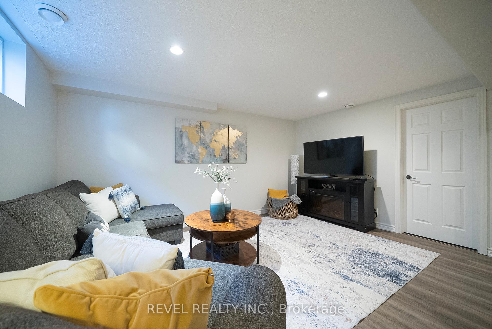 Photo 31 of 38 Davis Street, Haldimand — HOMEH