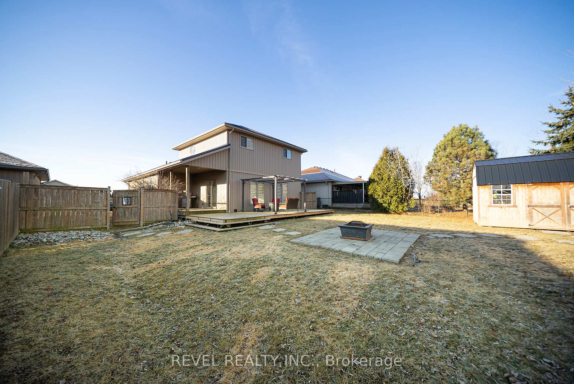 Photo 32 of 38 Davis Street, Haldimand — HOMEH
