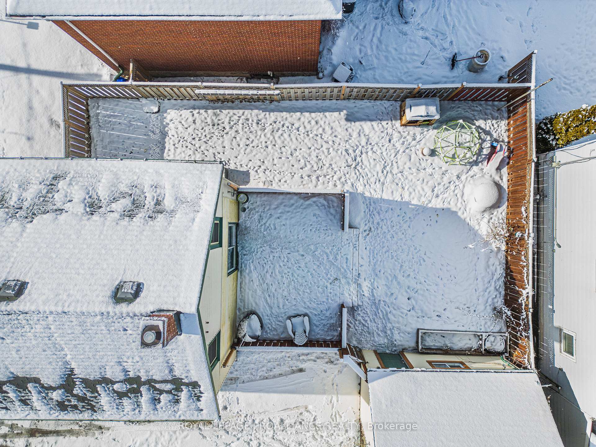 Photo 3 of 36 Henry Street, Belleville, Belleville Ward — HOMEH