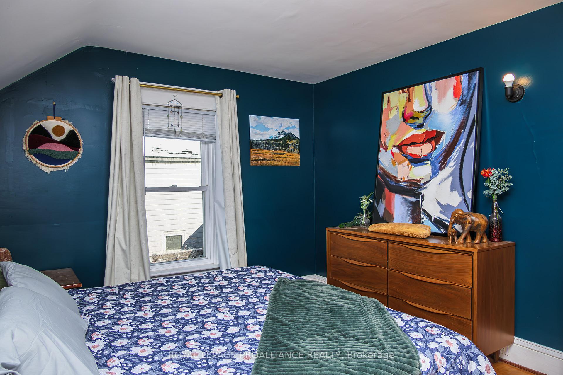 Photo 38 of 36 Henry Street, Belleville, Belleville Ward — HOMEH