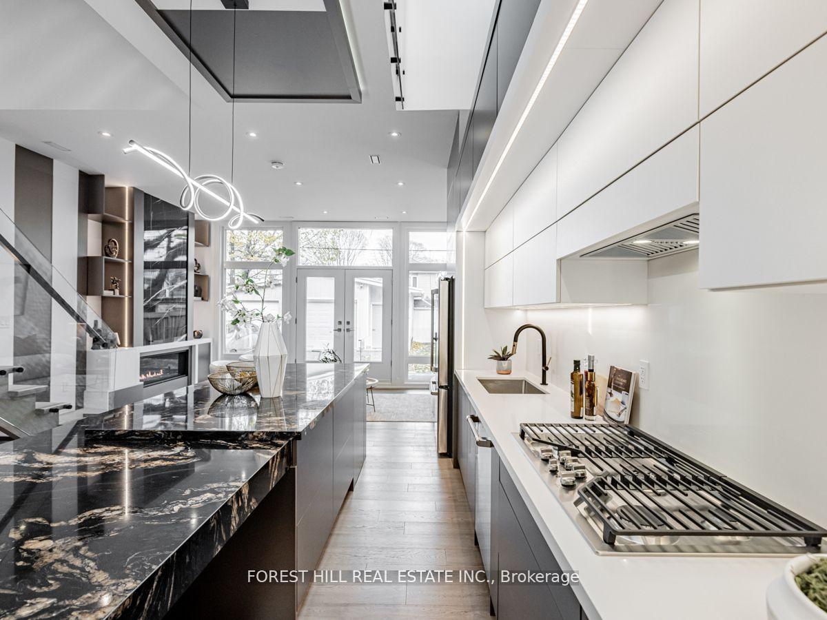 Photo 21 of 19 Devon Road, Toronto, East End-Danforth — HOMEH