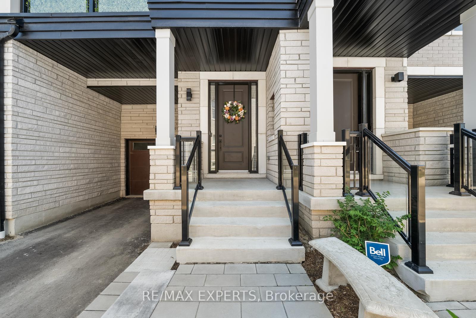 Photo 3 of 91 Archambault Way, Vaughan, Vellore Village — HOMEH