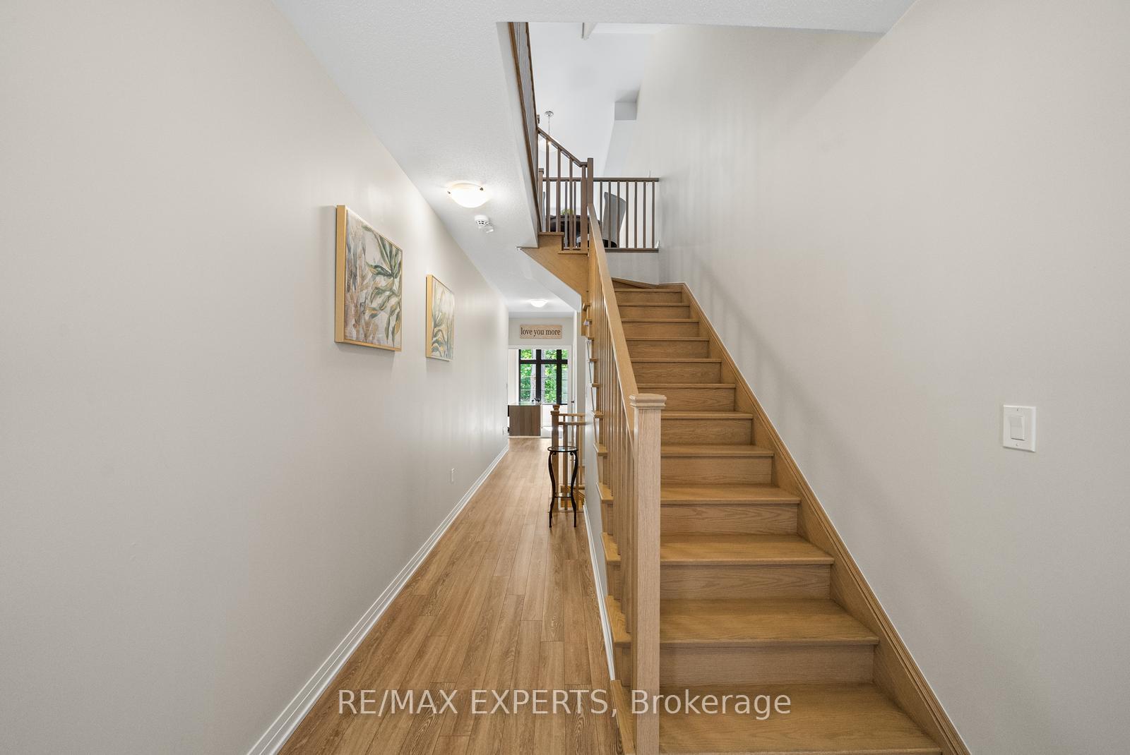 Photo 5 of 91 Archambault Way, Vaughan, Vellore Village — HOMEH
