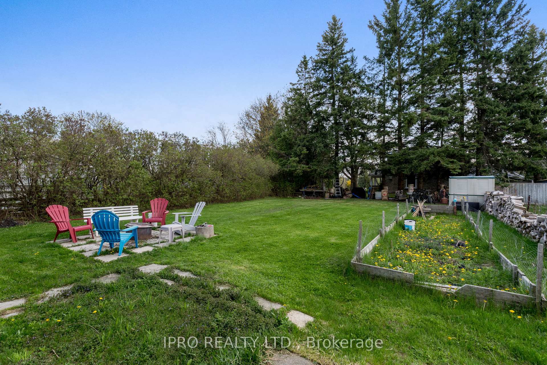 Photo 4 of 45 Wellington 124 Road, Erin — HOMEH