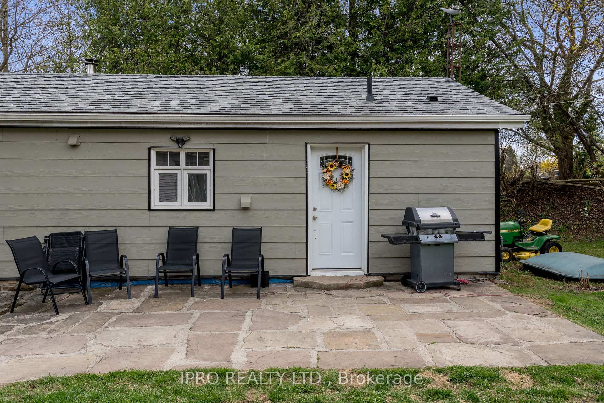 Photo 16 of 45 Wellington 124 Road, Erin — HOMEH