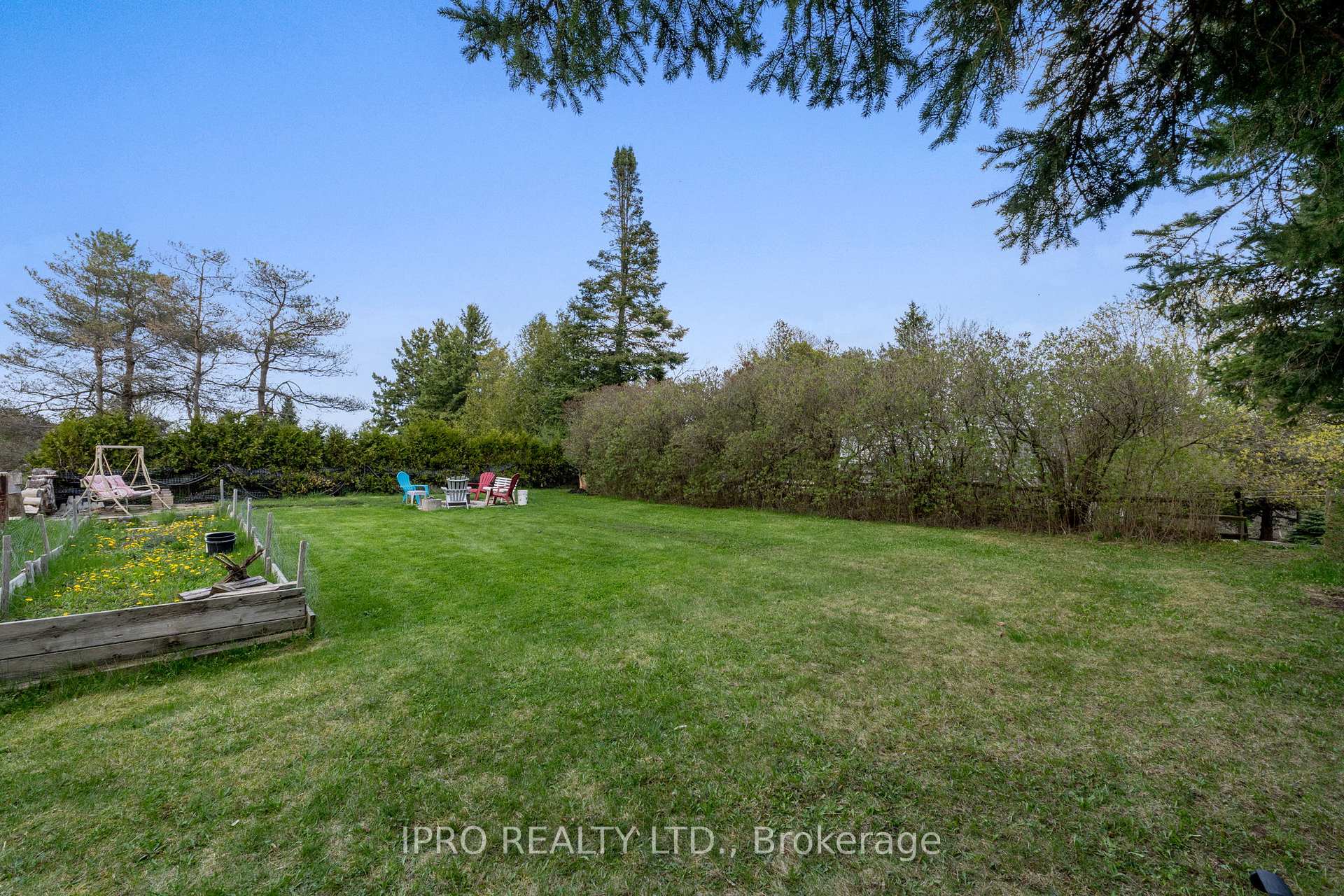 Photo 18 of 45 Wellington 124 Road, Erin — HOMEH