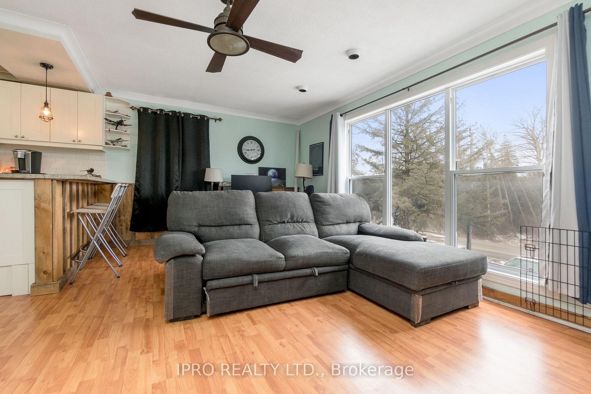 Photo 17 of 45 Wellington 124 Road, Erin — HOMEH