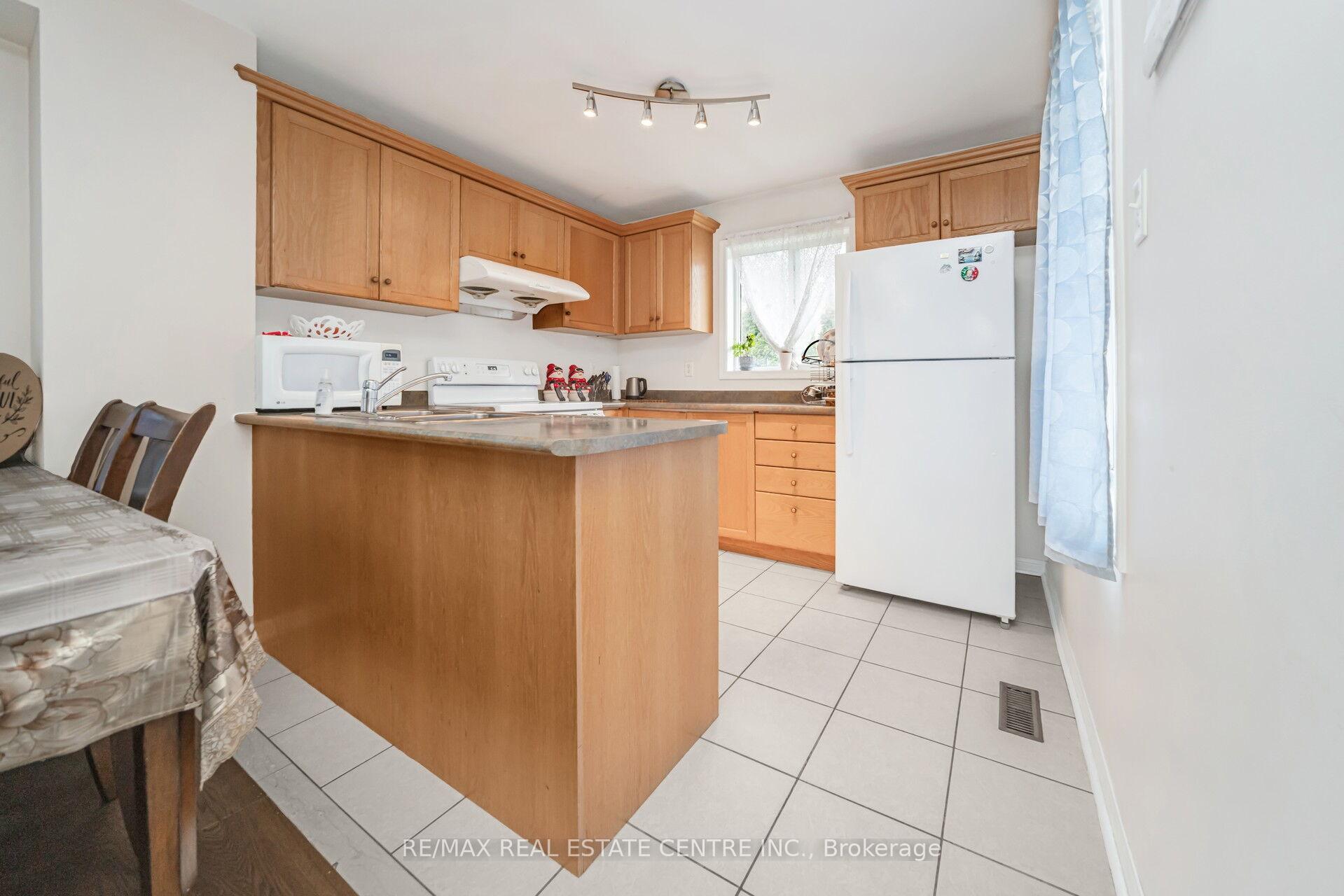 Photo 36 of 10 Starfish Court, Brampton, Sandringham-Wellington — HOMEH