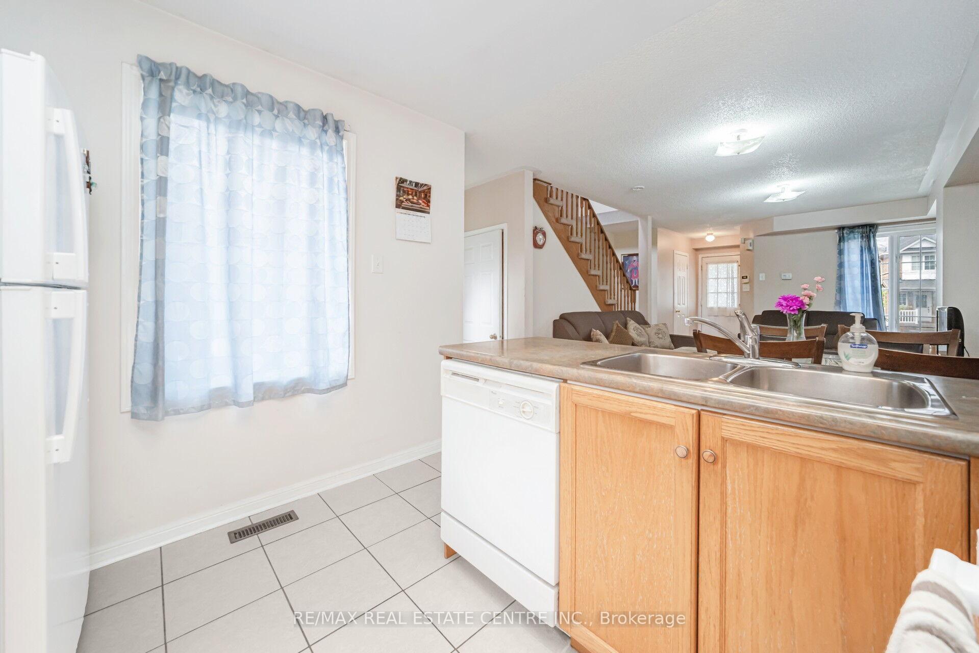 Photo 17 of 10 Starfish Court, Brampton, Sandringham-Wellington — HOMEH