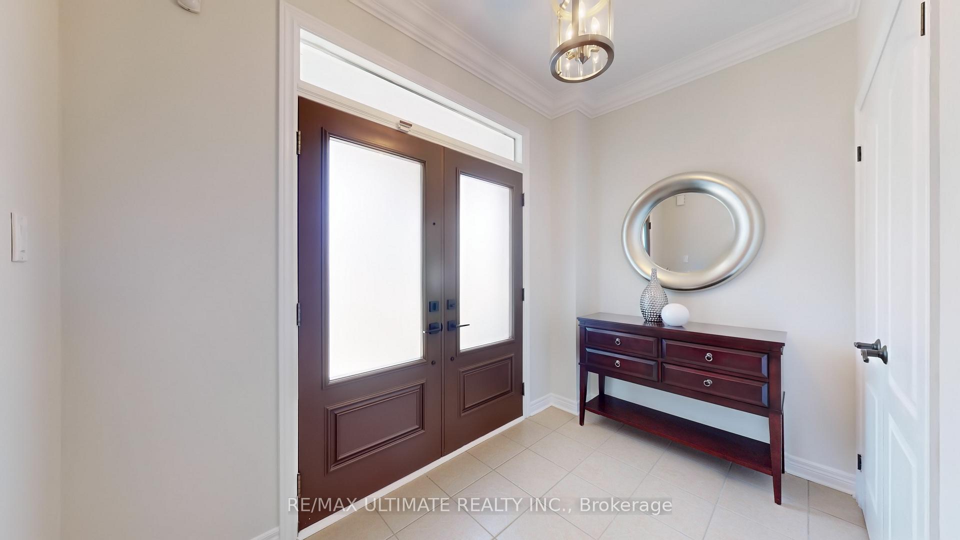 Photo 2 of 175 Stark Crescent, Vaughan, Vellore Village — HOMEH