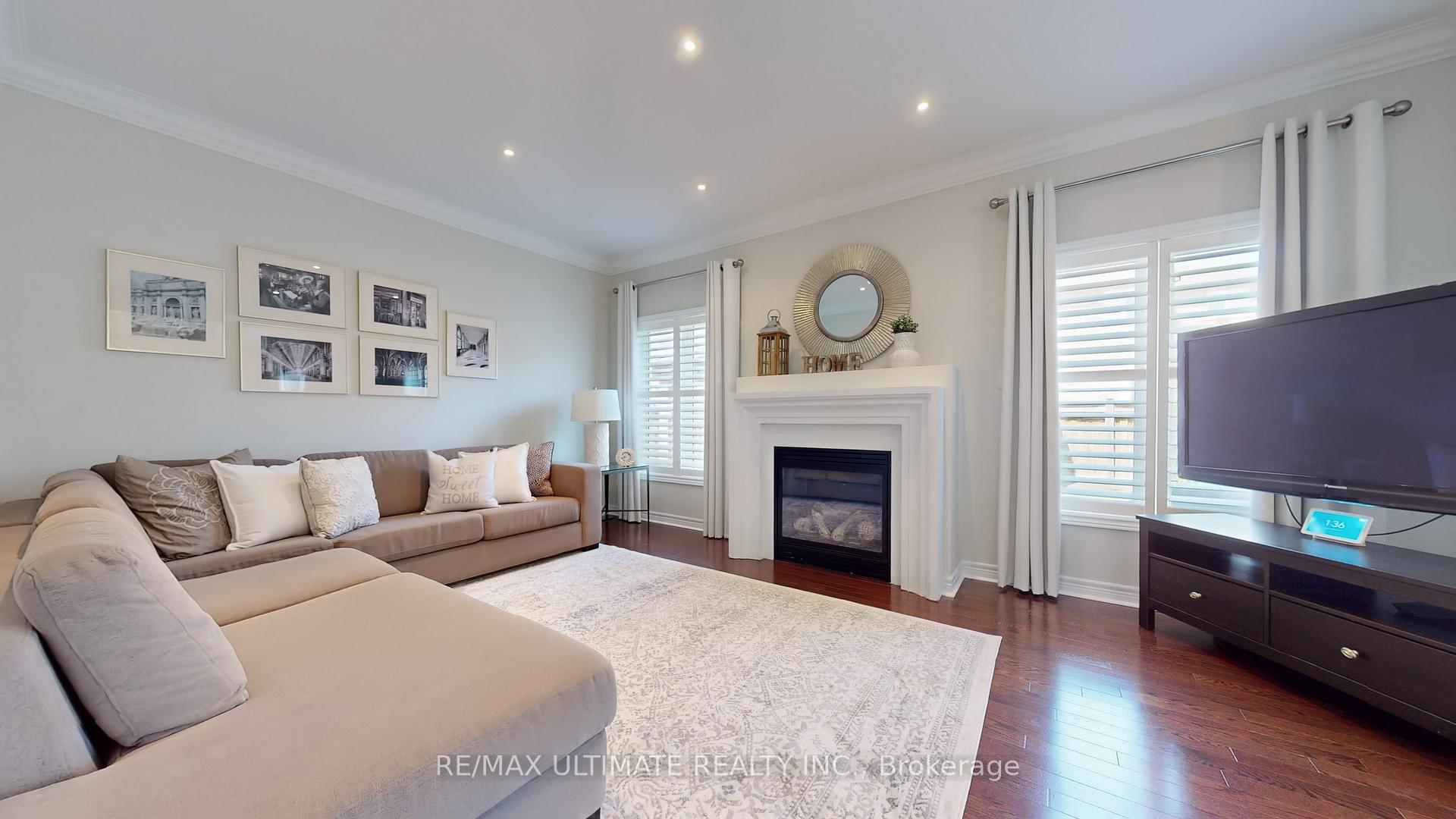 Photo 3 of 175 Stark Crescent, Vaughan, Vellore Village — HOMEH