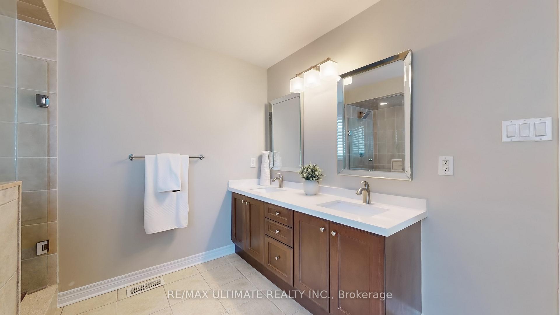 Photo 24 of 175 Stark Crescent, Vaughan, Vellore Village — HOMEH