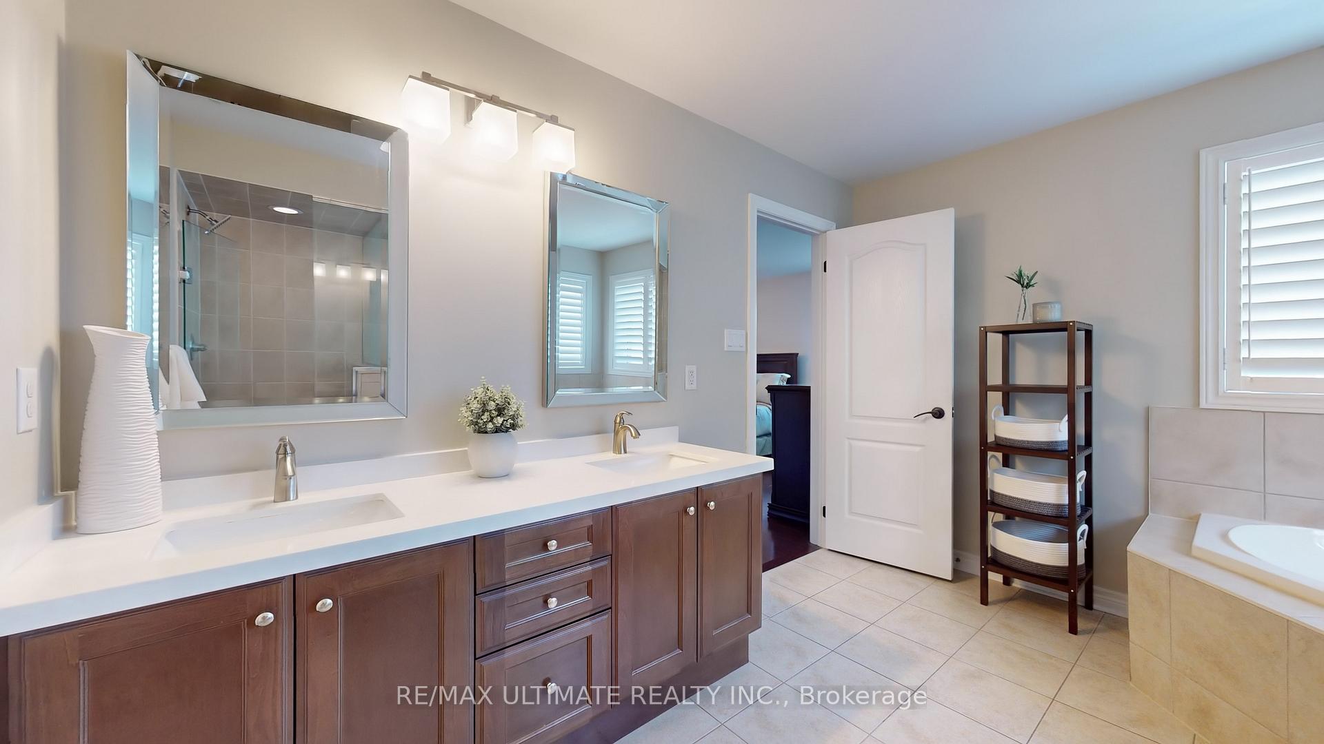 Photo 25 of 175 Stark Crescent, Vaughan, Vellore Village — HOMEH