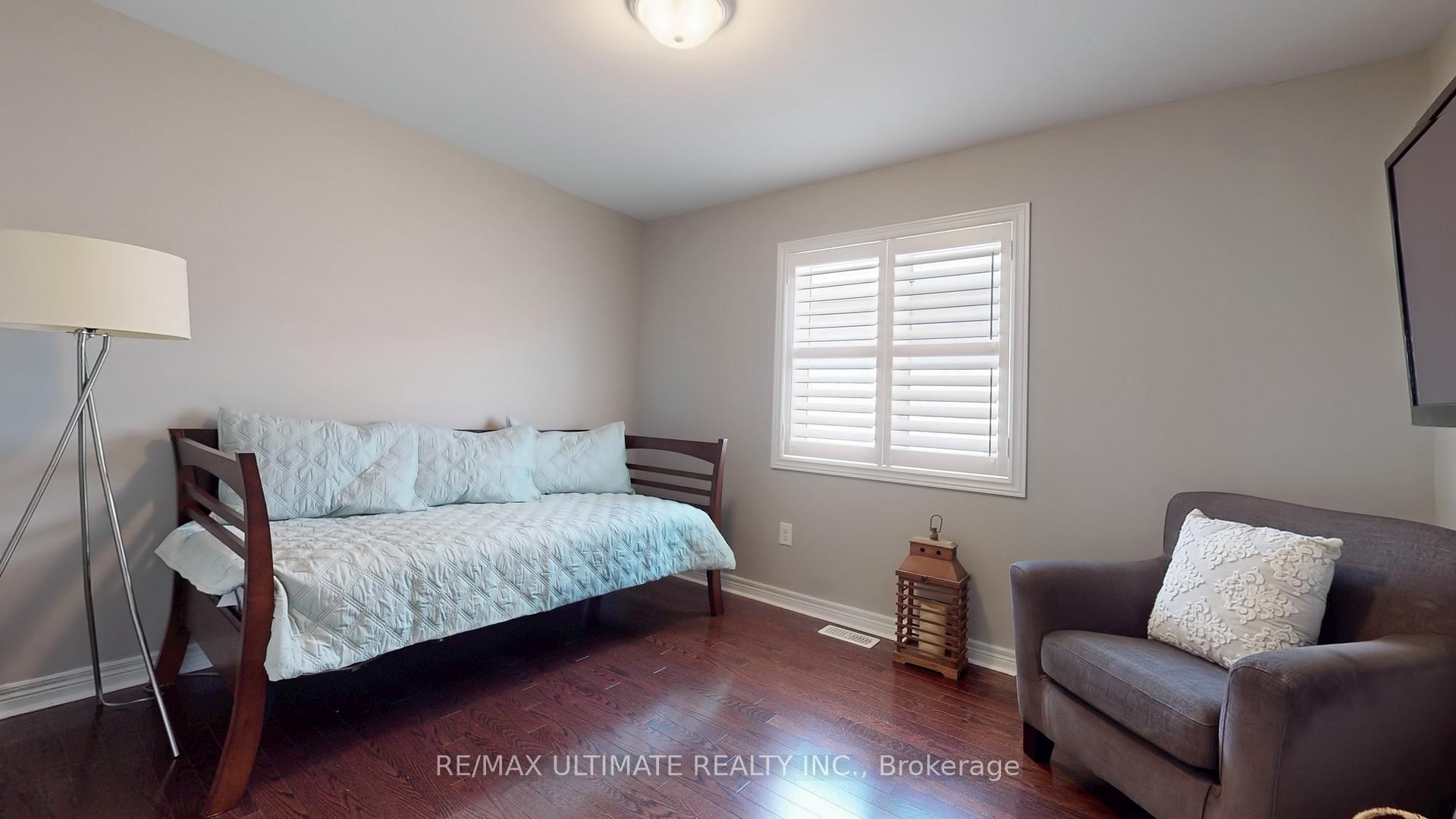 Photo 33 of 175 Stark Crescent, Vaughan, Vellore Village — HOMEH