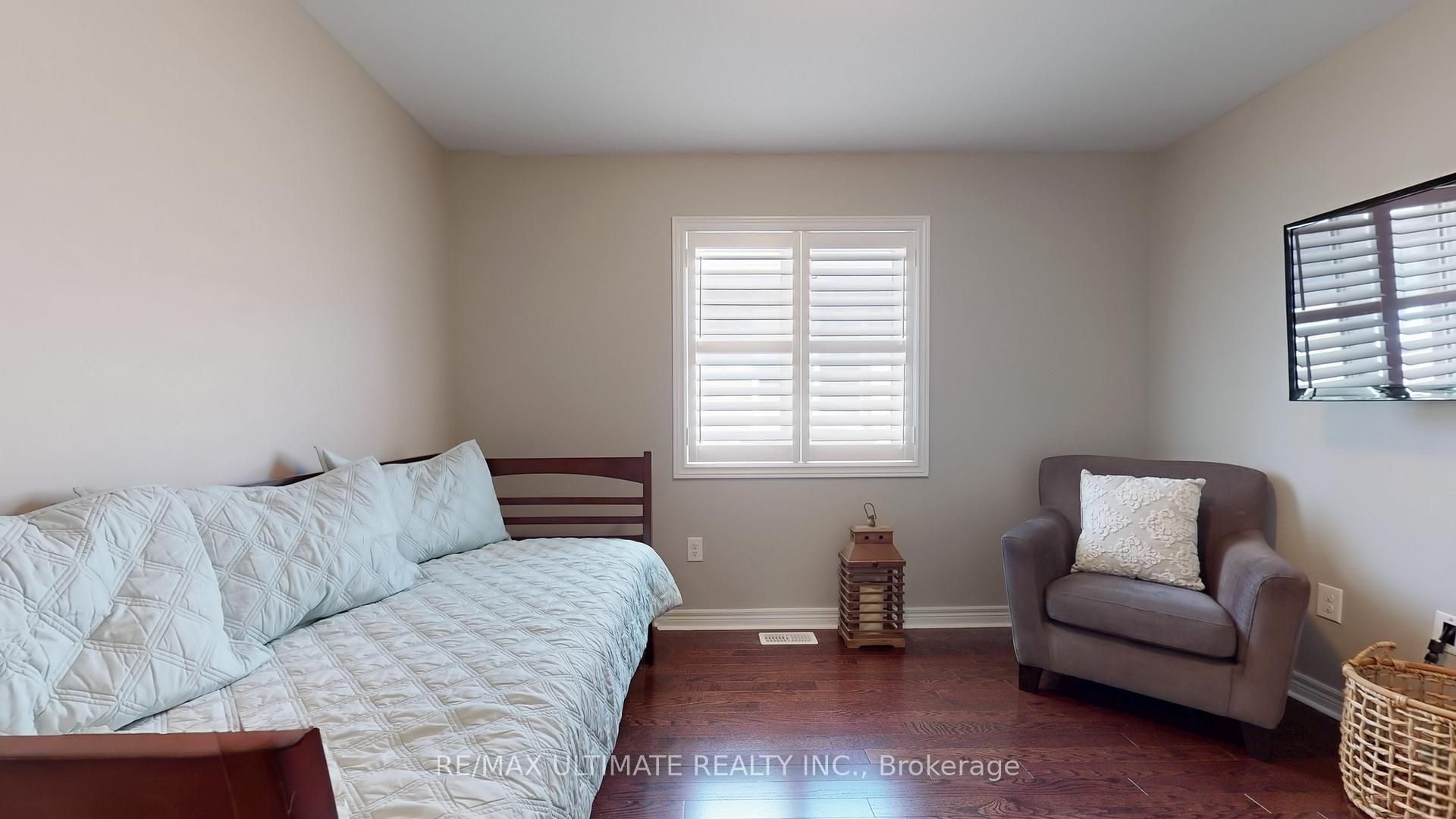 Photo 35 of 175 Stark Crescent, Vaughan, Vellore Village — HOMEH