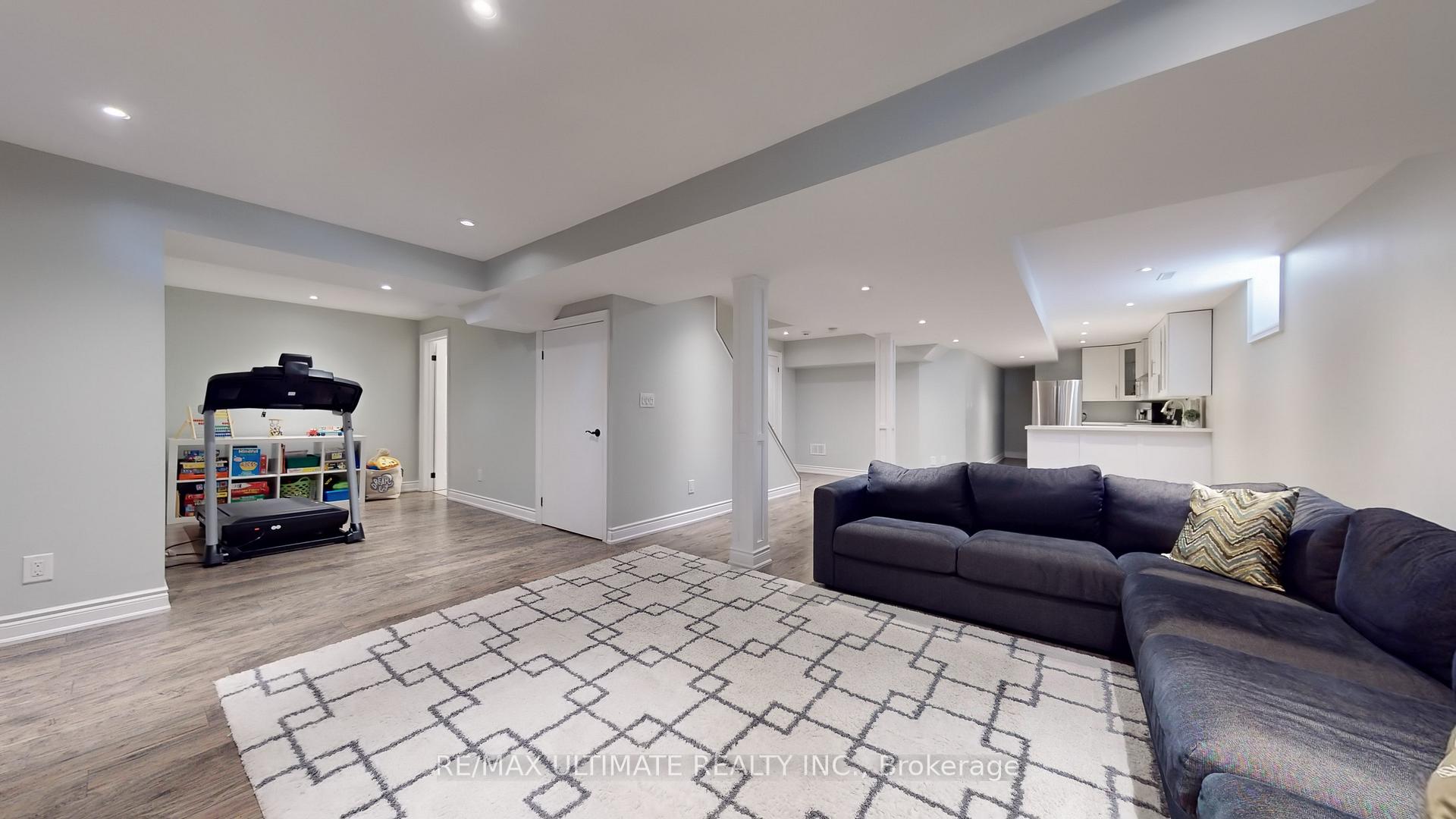 Photo 41 of 175 Stark Crescent, Vaughan, Vellore Village — HOMEH
